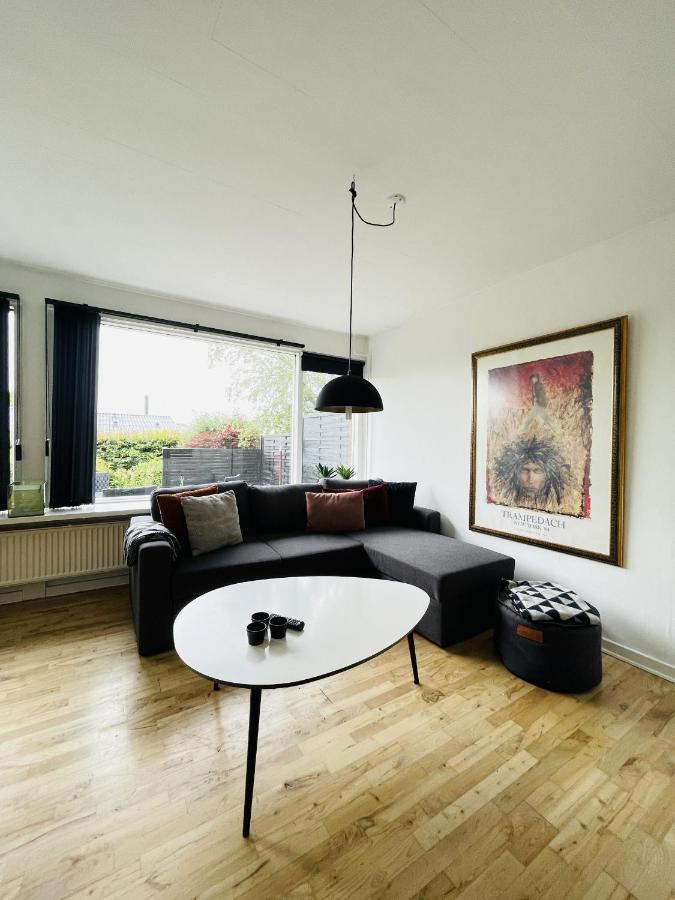 Villa Aday - Quiet And Cozy House à Aalborg Extérieur photo