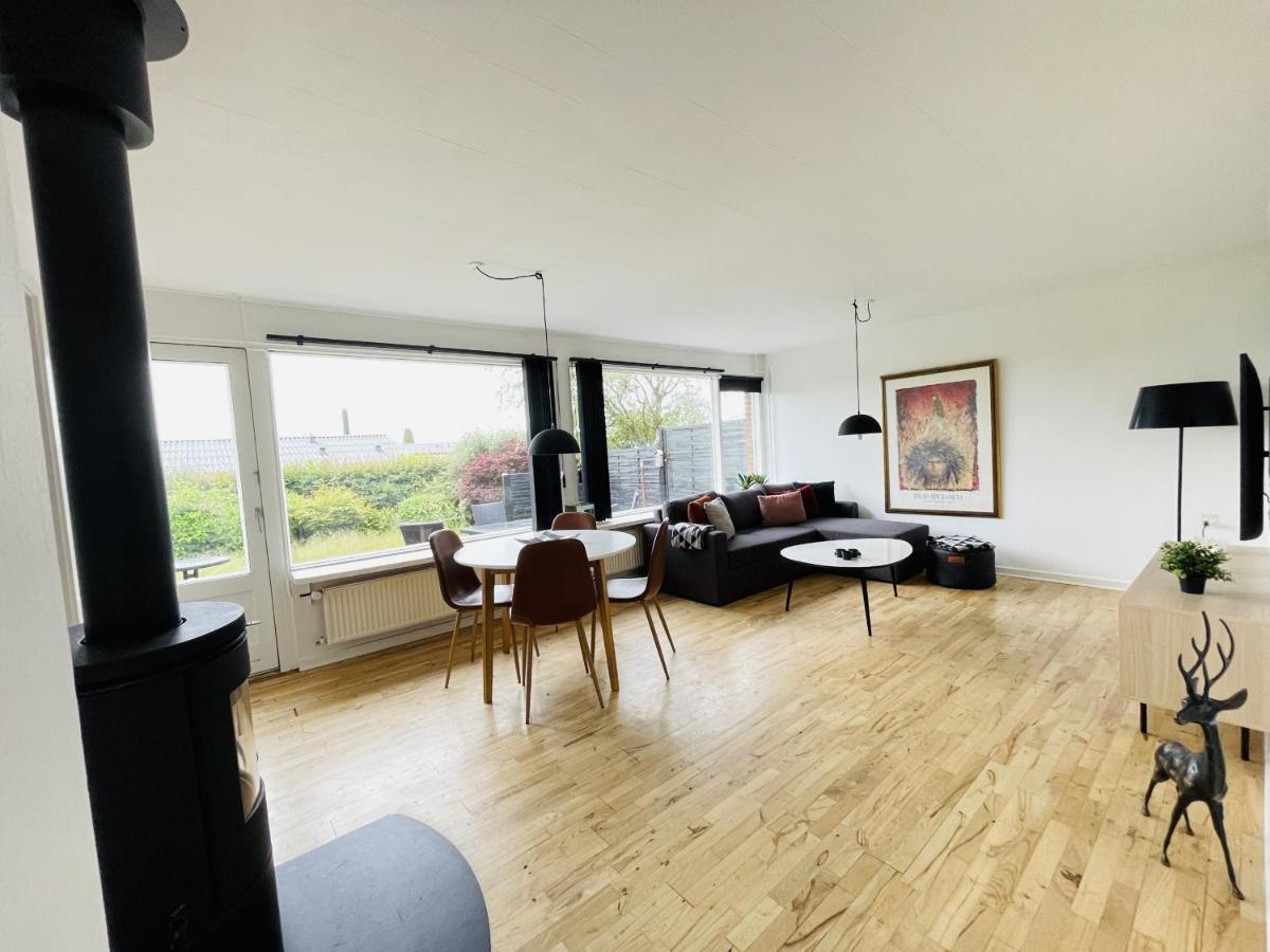 Villa Aday - Quiet And Cozy House à Aalborg Extérieur photo